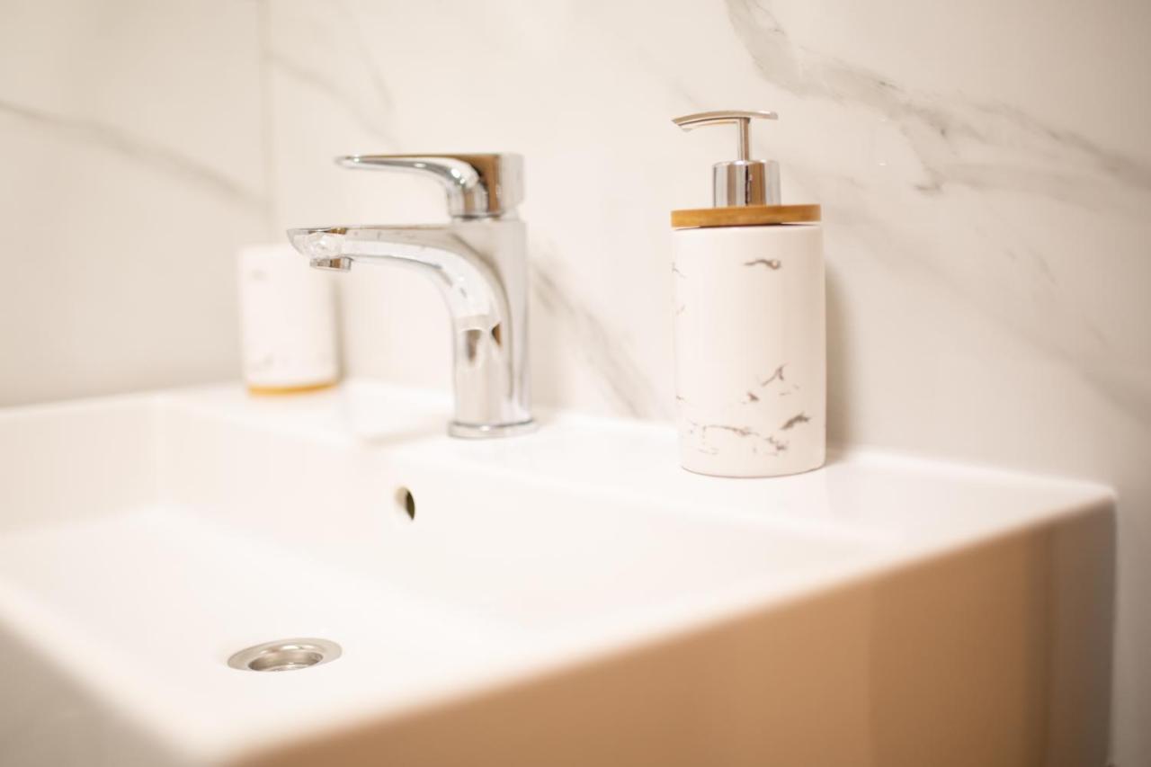 Apartman Kolura Vis Exteriér fotografie